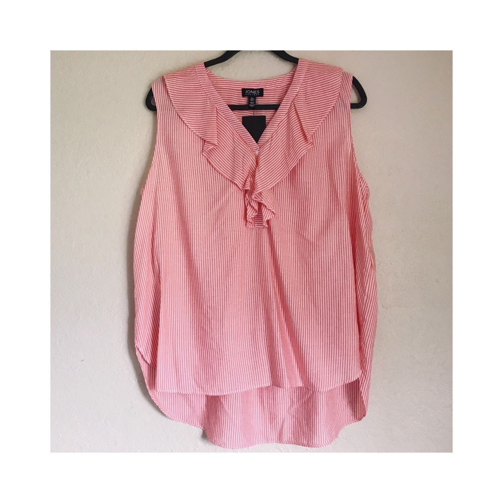 ☑️ NWT Jones New York Ruffled Tank Top